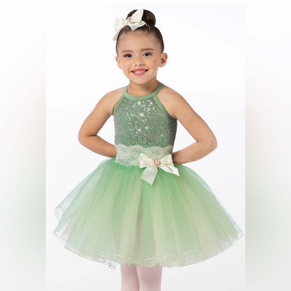 Weissmans 14390
Path of the Wind Ballet Costume